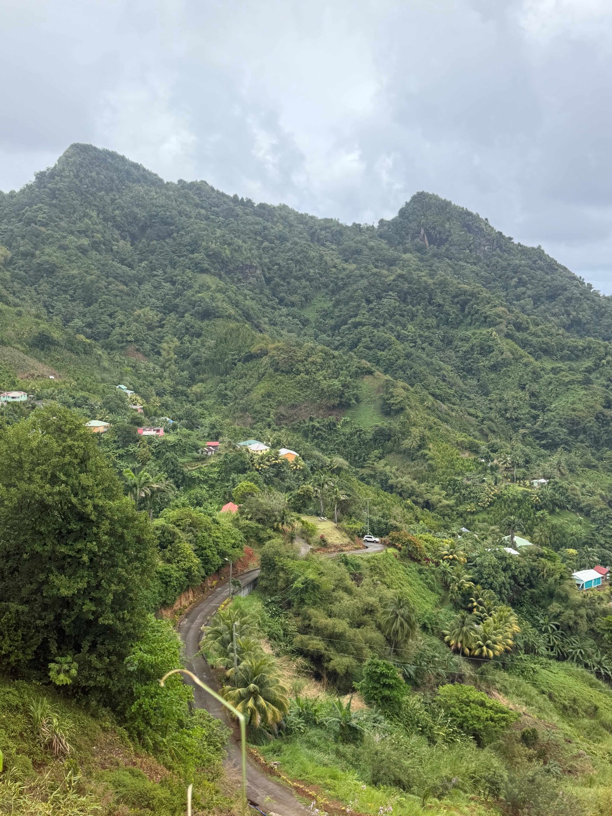 PETITE SOUFRIERE village